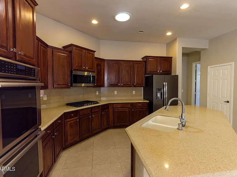 3433 W Languid Ln — Photo 12