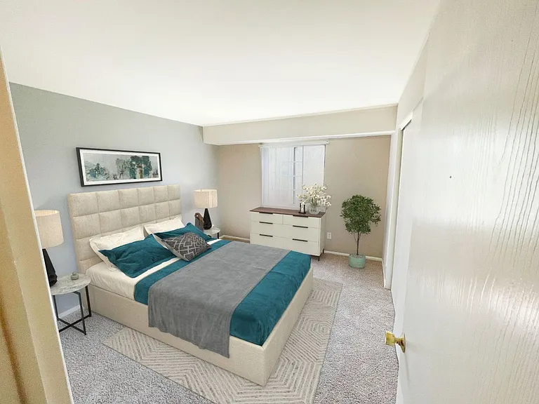 Walnut Creek Apartments — Photo 20