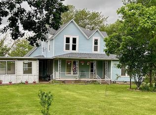 1961 Morris Rd, Mountain Grove, MO 65711