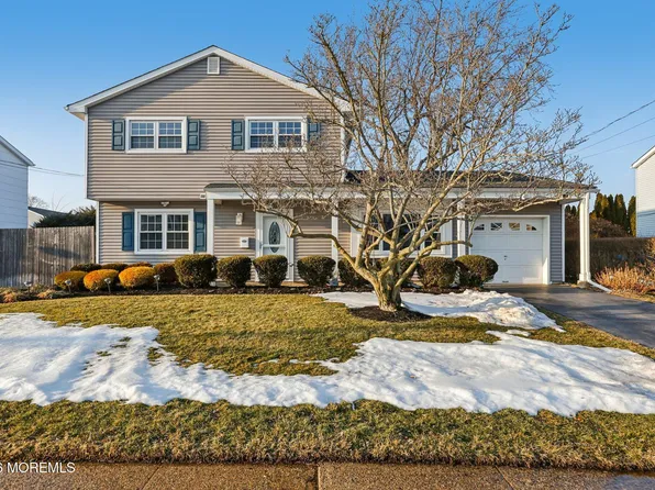 13 Cresci Boulevard, Hazlet, NJ 07730