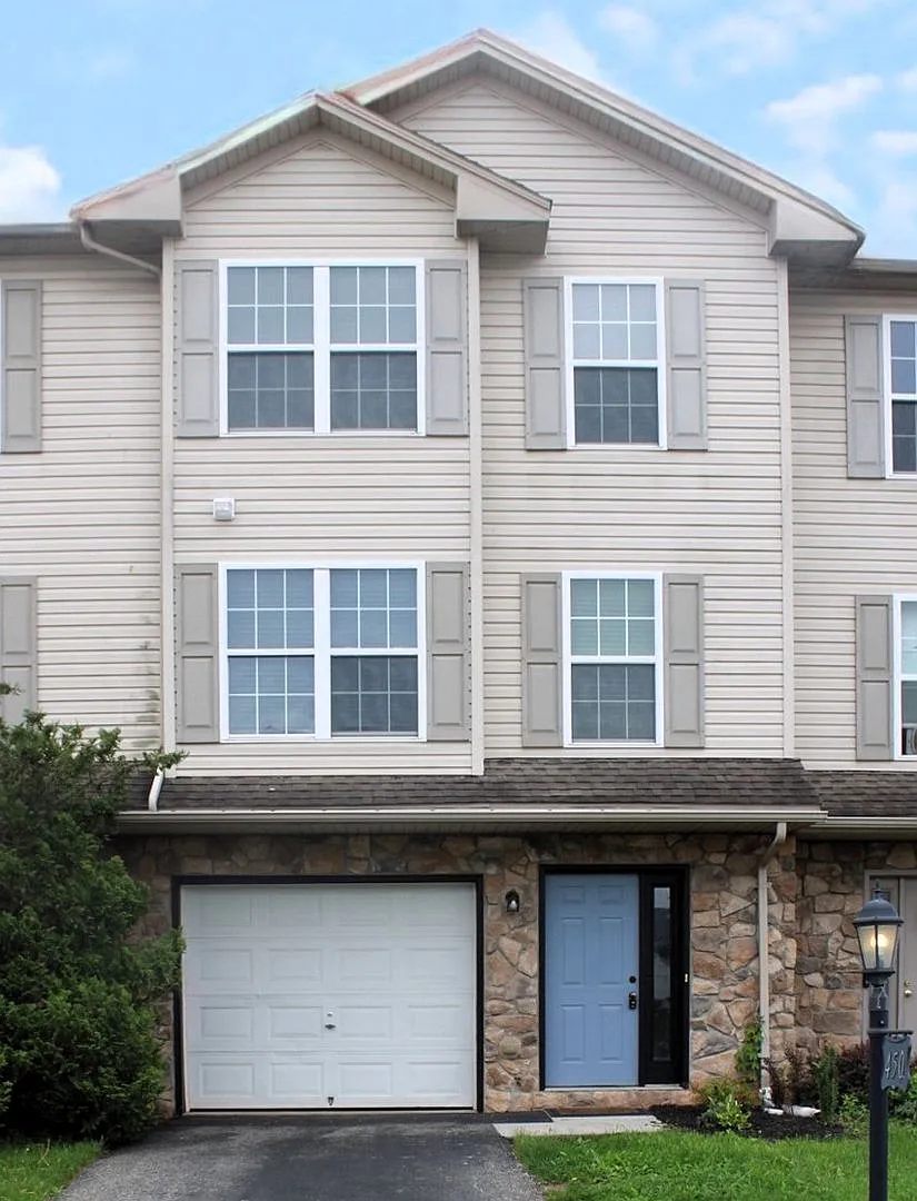 Townhouse with Attached Garage — Photo 1