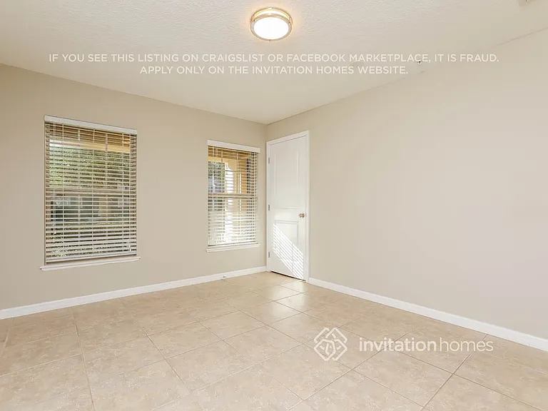 4298 Regal Town Ln — Photo 4