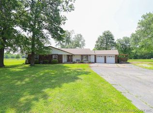 19110 E 97th St, Broken Arrow, OK 74012