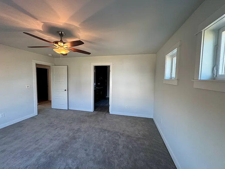 2927 Flurry Ln — Photo 17