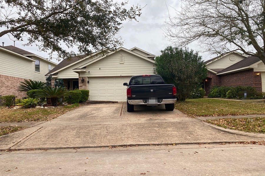 1st image of 10815 Heathercliff Ln