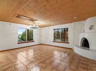 46 Estambre Rd, Santa Fe, NM 87508