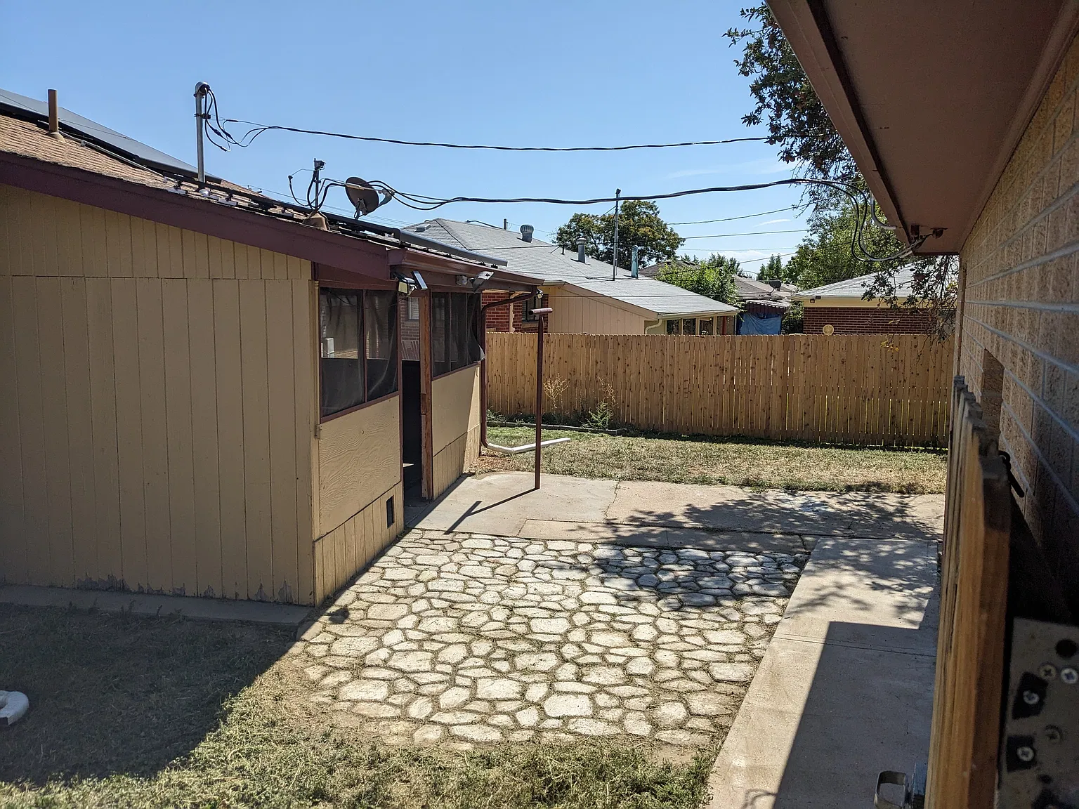 2 bed, 800 sqft, $1,549 — Photo 3