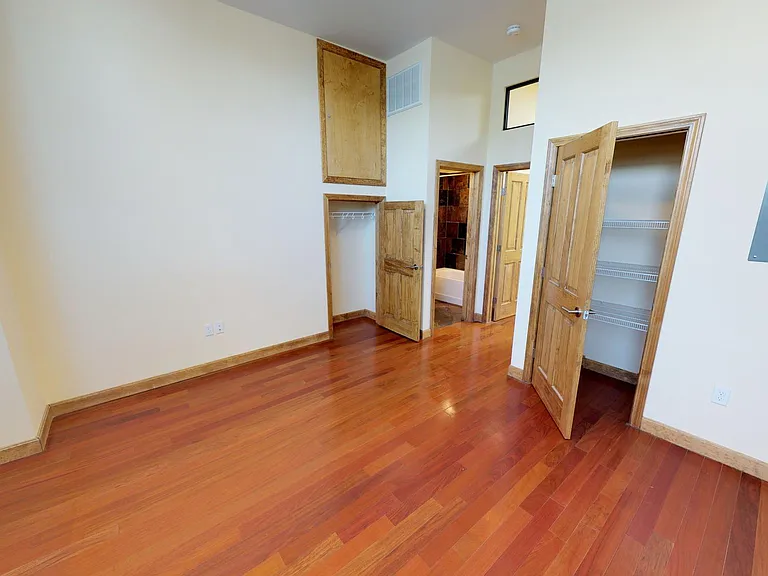 47 Pleasant St #203 — Photo 1