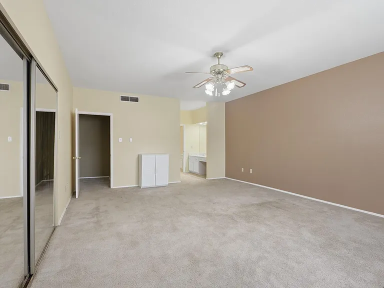 506 Wilcrest Dr #506 — Photo 13