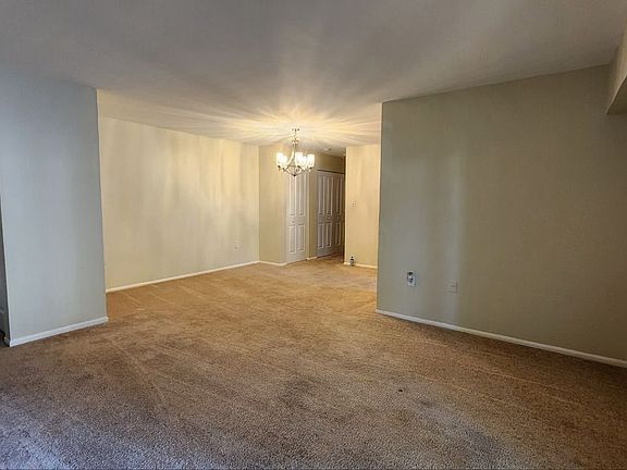 4th image of 11406 Cherry Hill Rd Unit 204