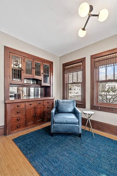 3 bed, 1.5 bath, 1615 sqft, $3,500 — Photo 4