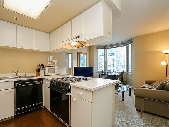 5th image of 201 Harrison St APT 1119
