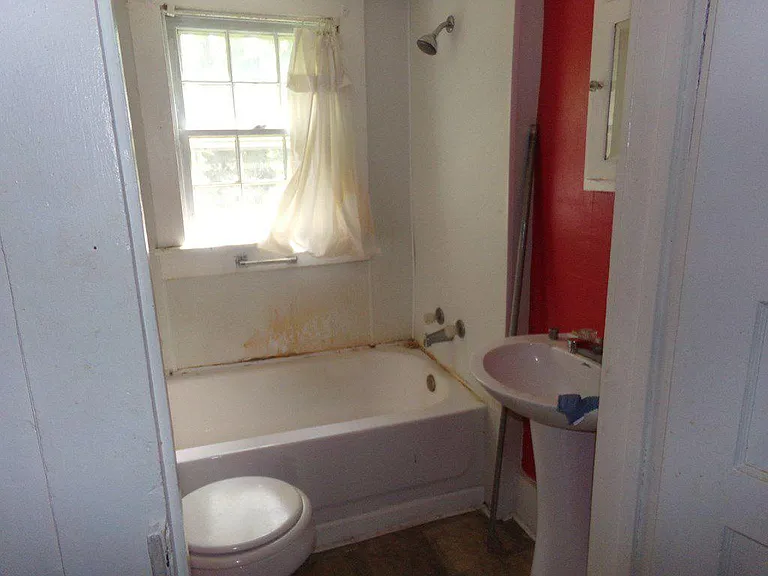 247 Winslow St — Photo 4