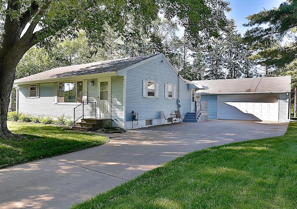 1st image of 6941 11th St N