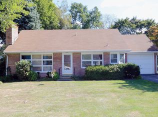 1710 Zarker Rd, Lancaster, PA 17601