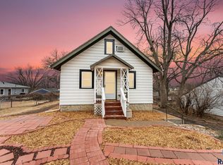 1819 W 26th St, Sioux Falls, SD 57105