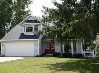 314 Ronald St NE, Cedar Springs, MI 49319