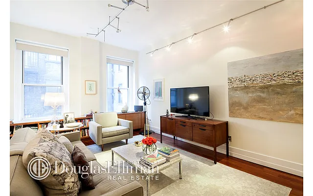 Rented by Douglas Elliman | media 62