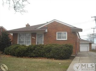 16606 Cameron St, Southgate, MI 48195
