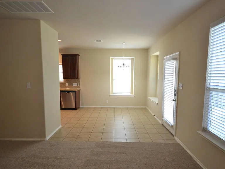 409 Riverine Way — Photo 13