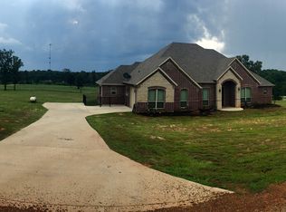 40 Wildwood Dr, Queen City, TX 75572