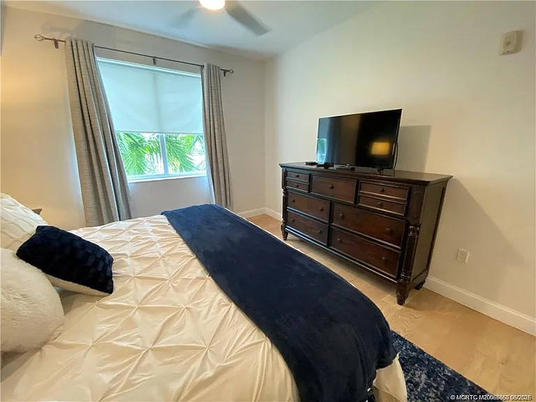 815 NW Flagler Ave #204 — Photo 19