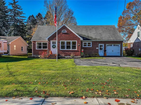 125 Liberty St, Arcade, NY 14009