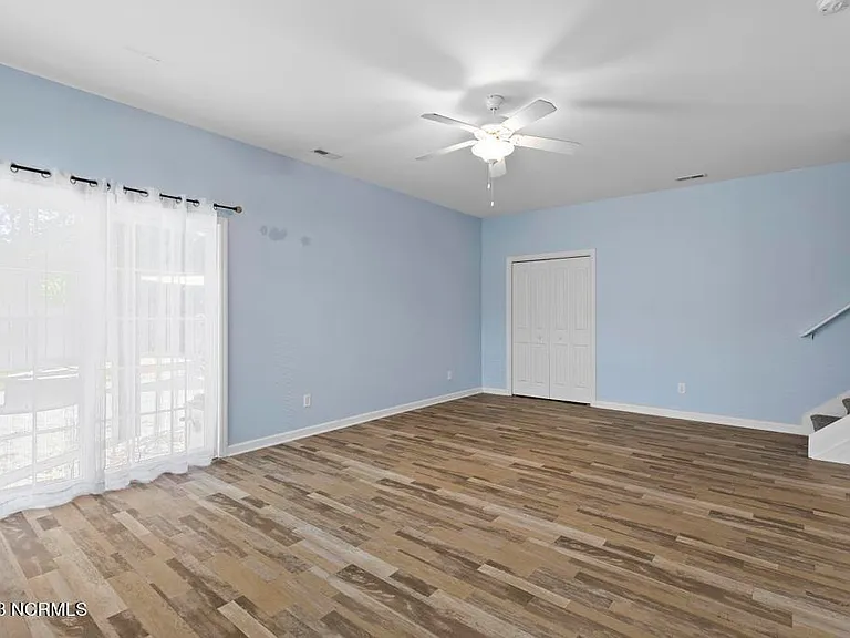123 James Ave #A — Photo 5