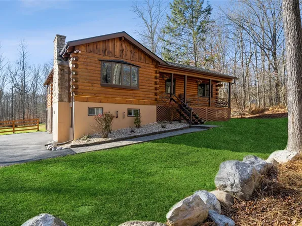 1216 Indian Springs Road, Pine Bush, NY 12566