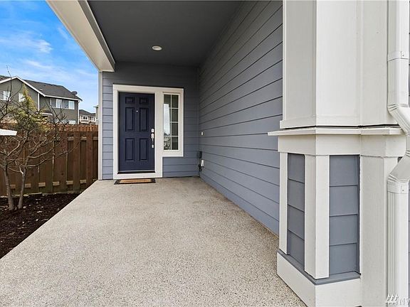2nd image of 19426 19th Ave E