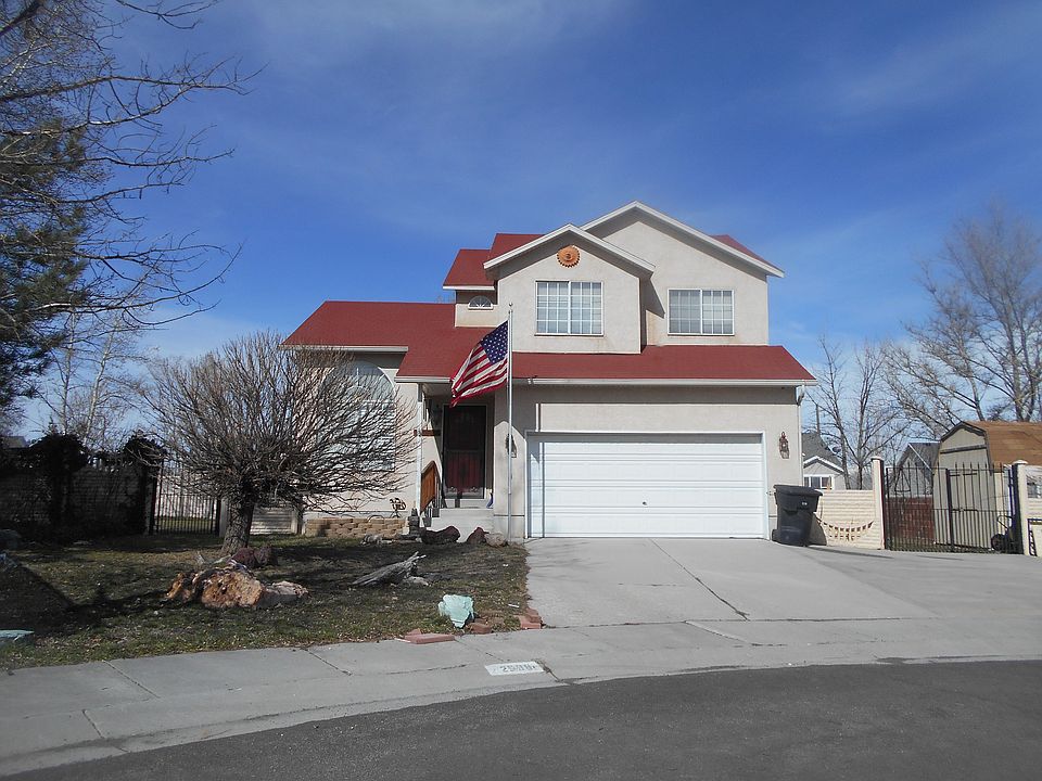 1st image of 2598 W Brucemont Dr