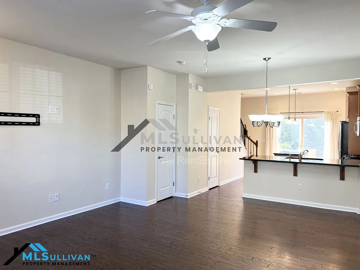 Building Photo - 28 Sangre De Cristo Dr