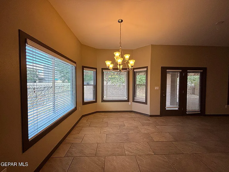 5724 Valley Lilac Ln — Photo 13