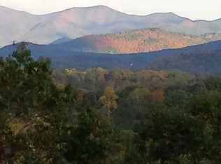 404 Mountain View Ln, Hayesville, NC 28904