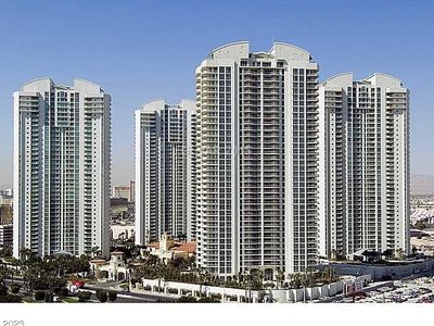 2777 Paradise Rd Unit 2203, Las Vegas, NV, 89109