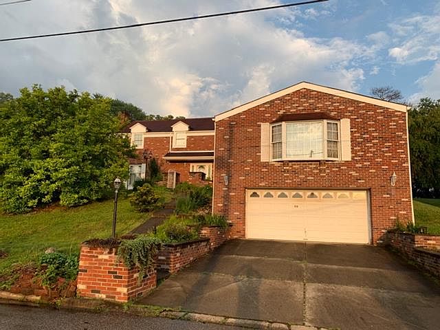 1st image of 612 Woodridge Dr
