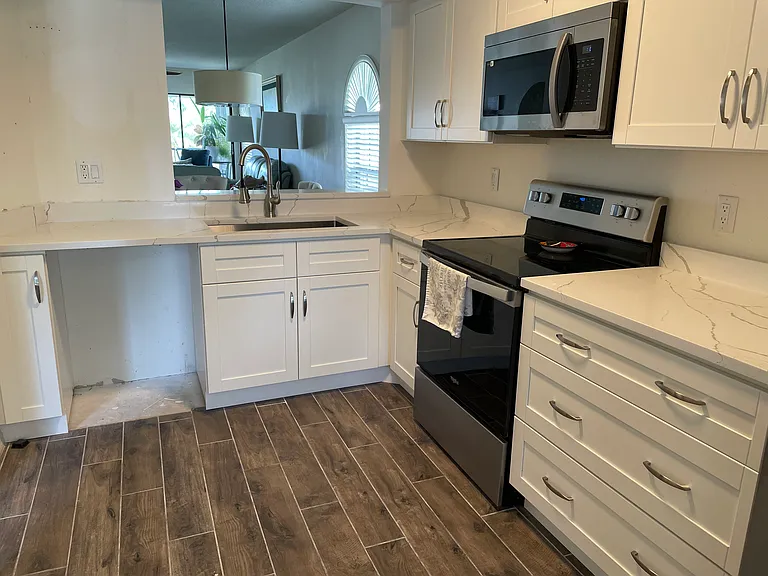 601 Augusta Blvd #10 — Photo 16