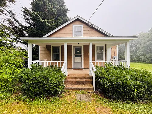 9338 Holsey Rd Photo 1