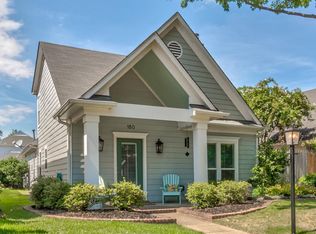 180 Island Pl, Memphis, TN 38103