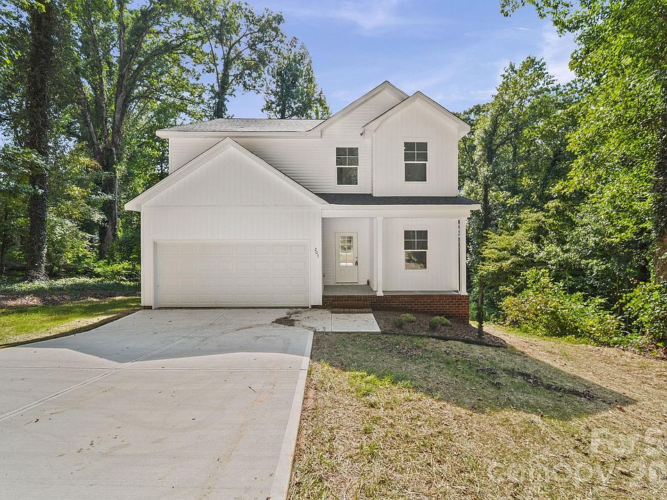 1st image of 203 Hermitage Ct