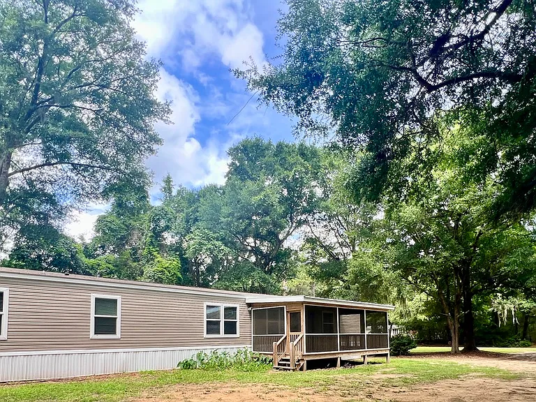 1034 Highway 174 — Photo 4