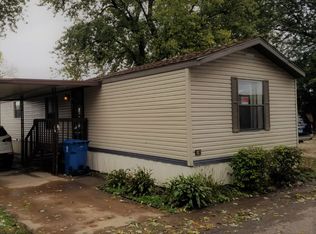 111 S 13th Ave TRLR B6, Mendota, IL 61342