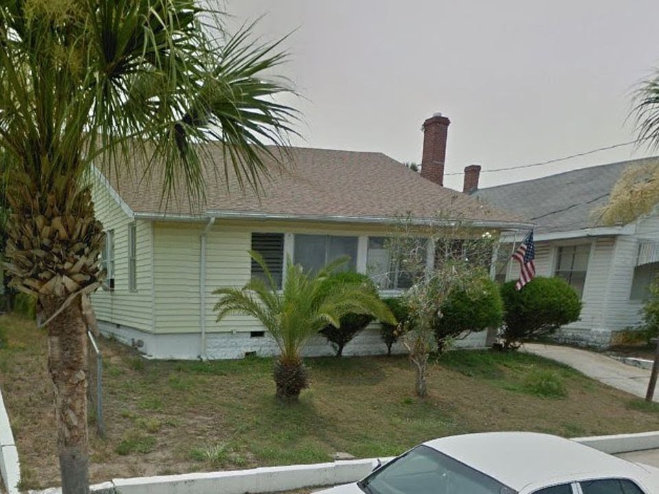 1st image of 134 S Oleander Ave