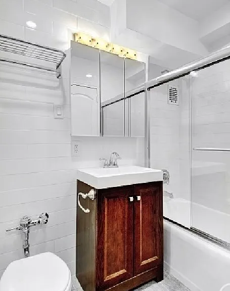 141 E 55th St #12A — Photo 7