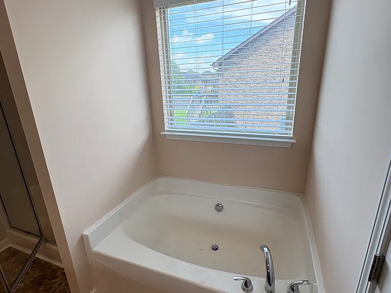 116 Jameson Pl — Photo 27