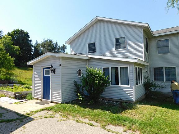 2nd image of 11518 Chippewa Hwy