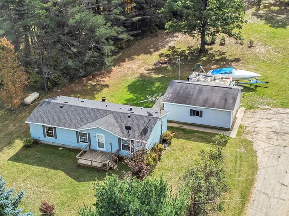 7889 W Emery Rd, Houghton Lake, MI 48629