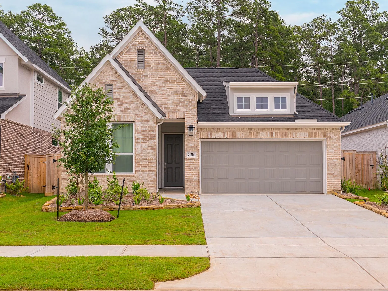 4 bed, 3.0 bath, 2128 sqft, $2,950 — Photo 1