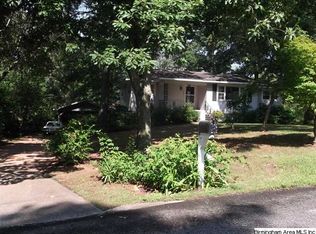 1016 Granbury Rd, Vestavia Hills, AL 35216