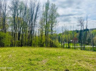 Owego Tpke, Honesdale, PA 18431